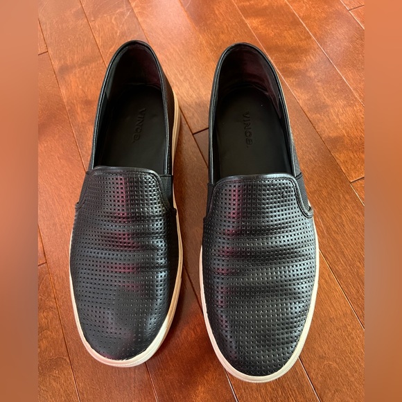 Vince Blair Perforated Black Slip on Sneaker Size 8 - Picture 5 of 7